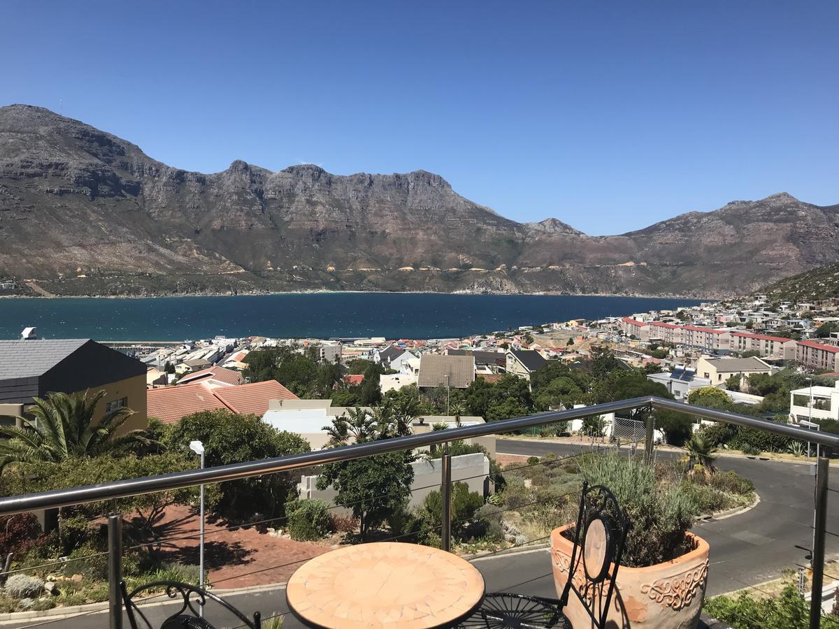 Hout Bay Breeze Hotel Exterior photo