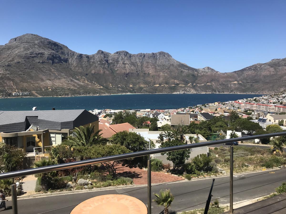 Hout Bay Breeze Hotel Exterior photo